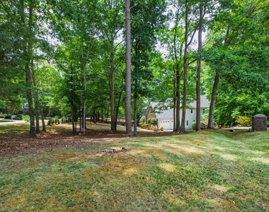 904 Stonecutter Court - Photo Thumbnail 2