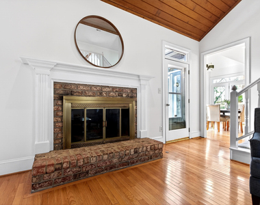 904 Stonecutter Court - Photo Thumbnail 28