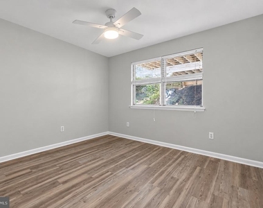 151 Parker Avenue - Photo Thumbnail 7