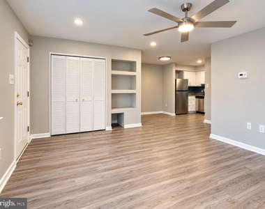 151 Parker Avenue - Photo Thumbnail 2