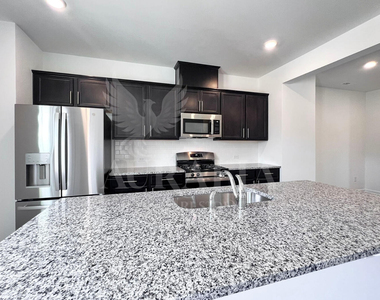 1421 Jay Road - Photo Thumbnail 11