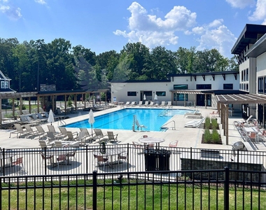 1421 Jay Road - Photo Thumbnail 33