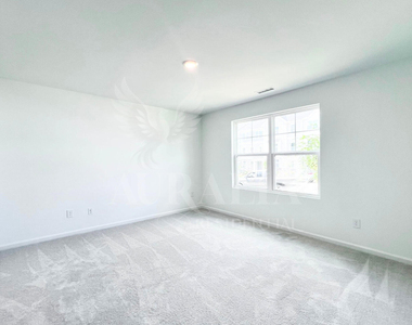 1421 Jay Road - Photo Thumbnail 3
