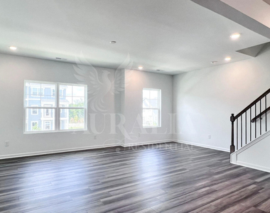 1421 Jay Road - Photo Thumbnail 15
