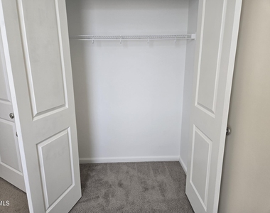 123 Blakley Street - Photo Thumbnail 14