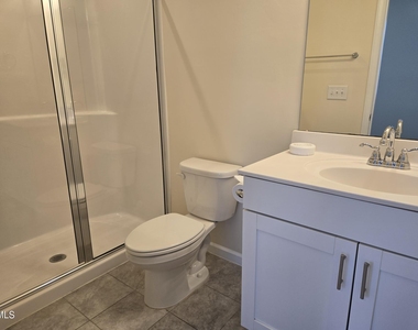 123 Blakley Street - Photo Thumbnail 9