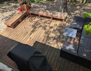 2325 Glascock Street - Photo Thumbnail 10