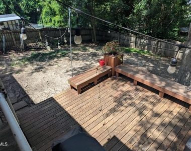 2325 Glascock Street - Photo Thumbnail 9