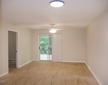 332 Ashley Forest Road - Photo Thumbnail 3