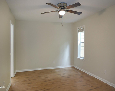 332 Ashley Forest Road - Photo Thumbnail 9