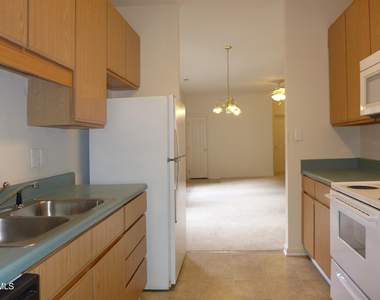 101 Rock Haven Road - Photo Thumbnail 5