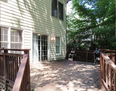 8 Wythebrook Lane - Photo Thumbnail 17