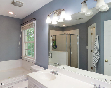 8 Wythebrook Lane - Photo Thumbnail 12