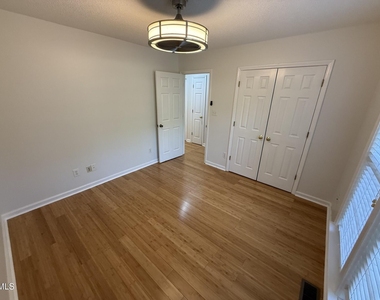 304 Aqua Marine Lane - Photo Thumbnail 13