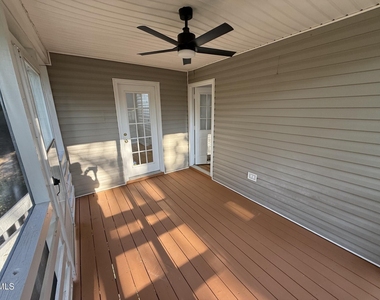 304 Aqua Marine Lane - Photo Thumbnail 19