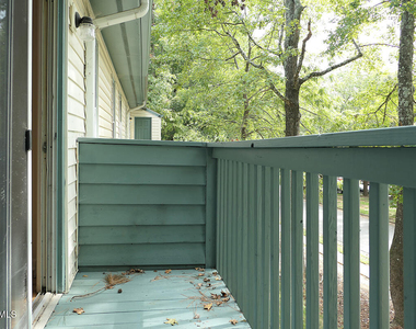 103 Ashley Forest Road - Photo Thumbnail 12