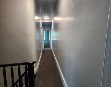 1831 N Croskey Street - Photo Thumbnail 14