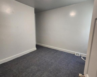 1831 N Croskey Street - Photo Thumbnail 21
