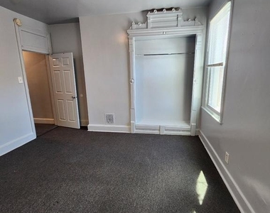 1831 N Croskey Street - Photo Thumbnail 17