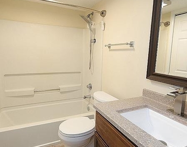 3706 Chimney Ridge Place - Photo Thumbnail 15