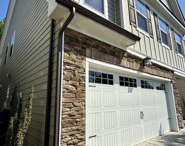 212 Concordia Woods Drive - Photo Thumbnail 15