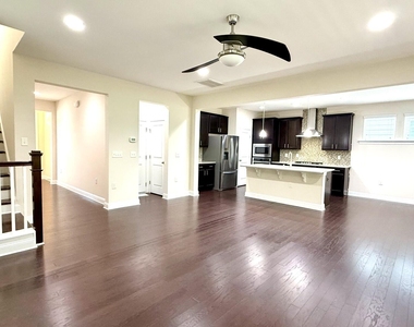 212 Concordia Woods Drive - Photo Thumbnail 19