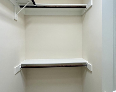 212 Concordia Woods Drive - Photo Thumbnail 27