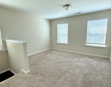 212 Concordia Woods Drive - Photo Thumbnail 22