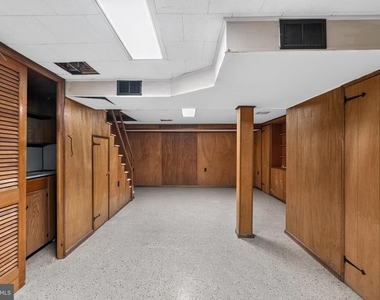 216 Huron Avenue - Photo Thumbnail 20