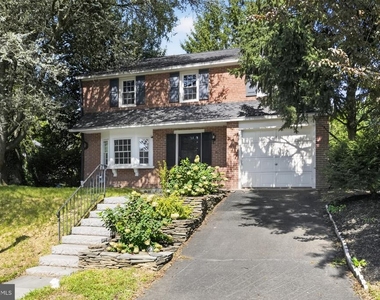216 Huron Avenue - Photo Thumbnail 1