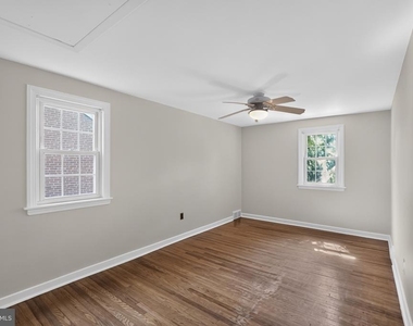 216 Huron Avenue - Photo Thumbnail 14