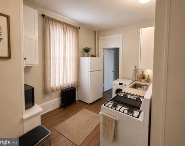 441 E Main Street - Photo Thumbnail 10