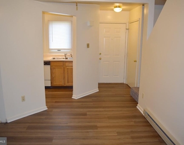 945 Orchard Drive - Photo Thumbnail 9