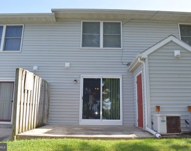 945 Orchard Drive - Photo Thumbnail 11