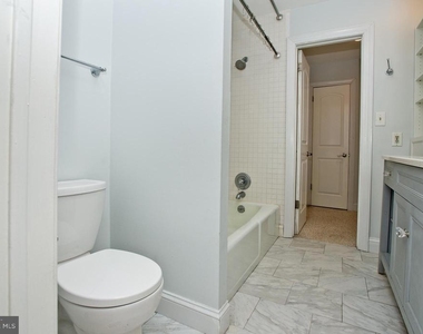 126 E Chelsea Circle - Photo Thumbnail 20