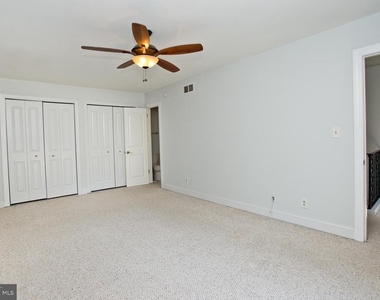 126 E Chelsea Circle - Photo Thumbnail 22