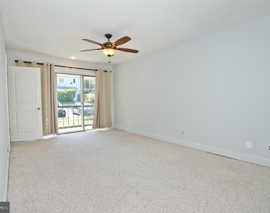 126 E Chelsea Circle - Photo Thumbnail 24