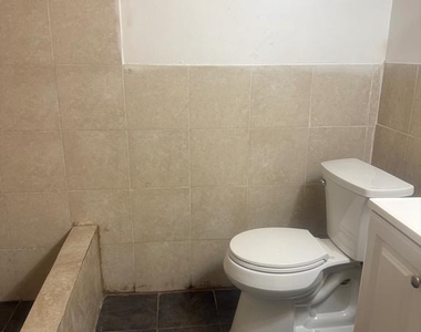 7249 Pine Street - Photo Thumbnail 9