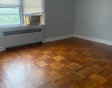 7249 Pine Street - Photo Thumbnail 16