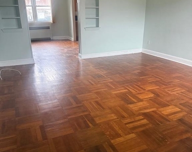 7249 Pine Street - Photo Thumbnail 1