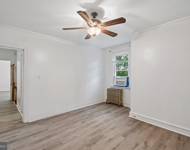 525 Harper Avenue - Photo Thumbnail 14