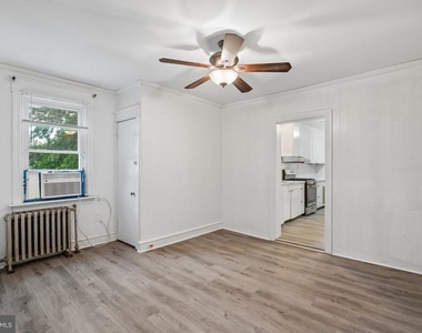 525 Harper Avenue - Photo Thumbnail 12