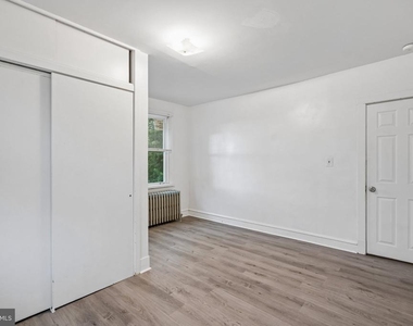525 Harper Avenue - Photo Thumbnail 5