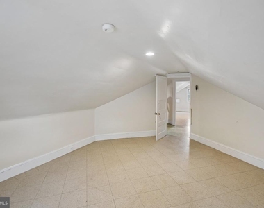 525 Harper Avenue - Photo Thumbnail 21