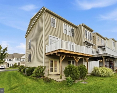 97 N Savanna Drive - Photo Thumbnail 23