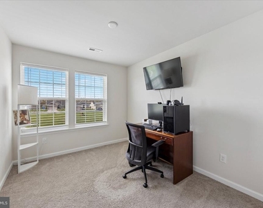 177 S Harner Boulevard - Photo Thumbnail 13
