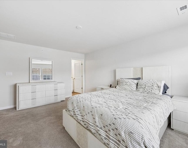 177 S Harner Boulevard - Photo Thumbnail 8