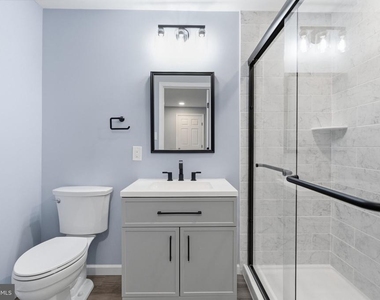 1046 Balley Drive - Photo Thumbnail 32