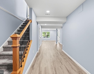 1046 Balley Drive - Photo Thumbnail 30