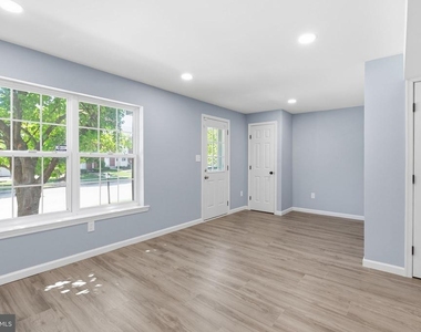 1046 Balley Drive - Photo Thumbnail 28